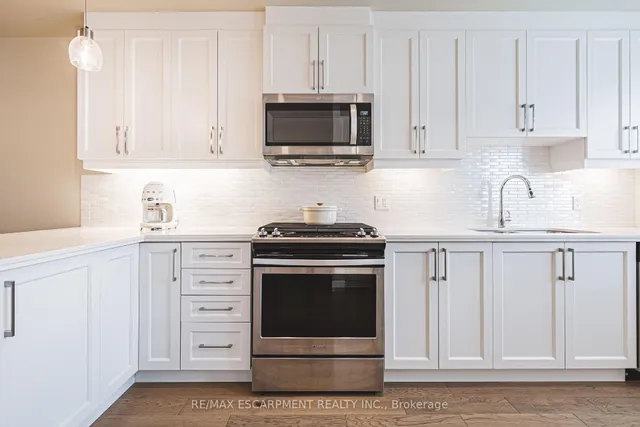 Additional image 20 of 111 Wilson St Unit 6