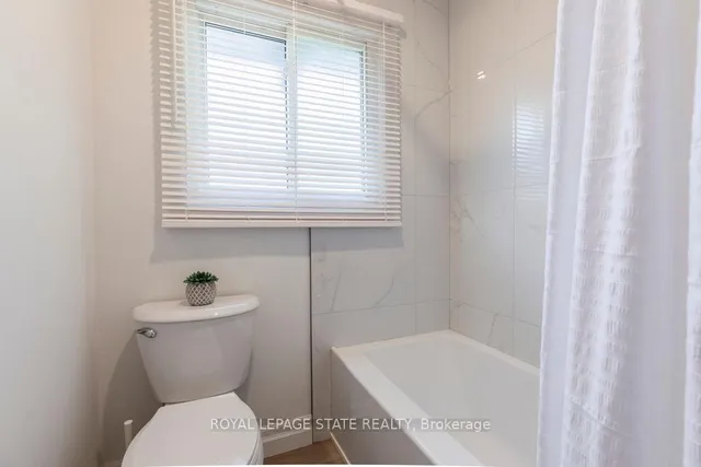 Additional image 27 of 8477 Dickenson Rd