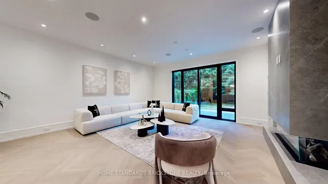 Additional image 12 of 38 Elgin Ave