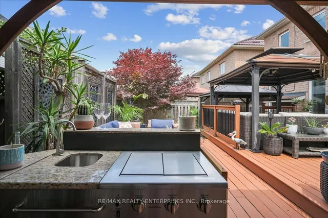 Additional image 38 of 1027 LAIDLAW Dr