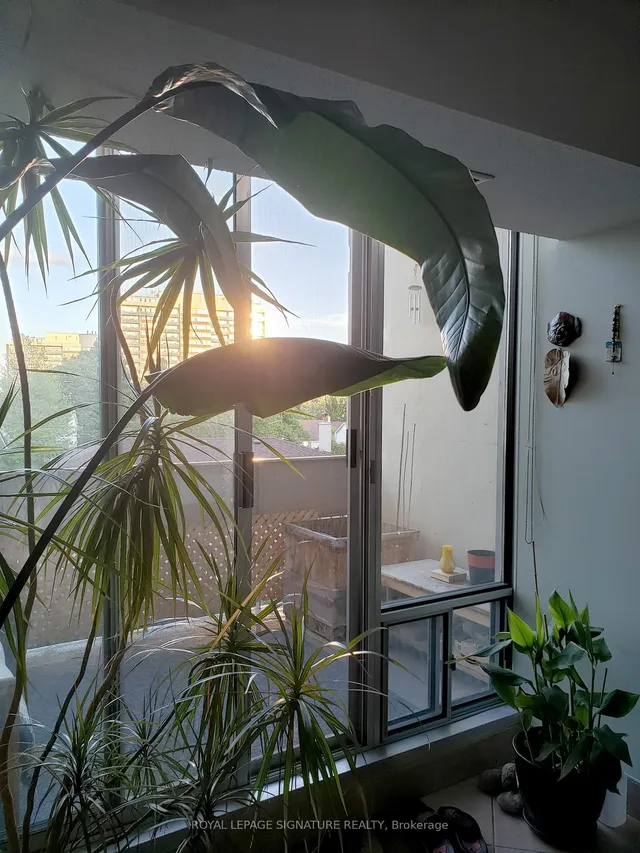 Additional image 15 of 1300 Marlborough Crt Unit 314