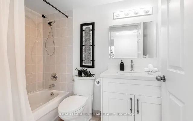 Additional image 34 of 35 Finch Ave Unit 502