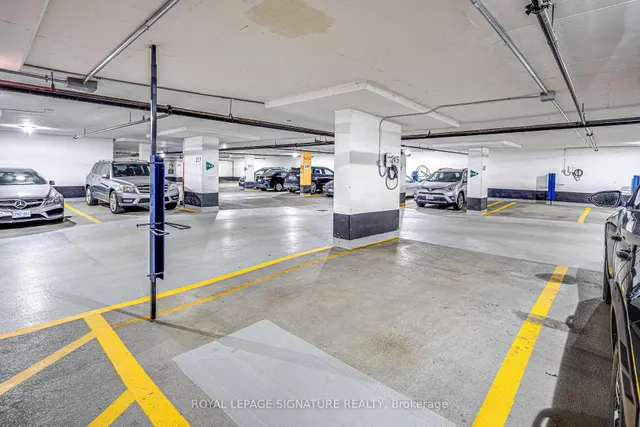 Additional image 26 of 212 Eglinton Ave Unit 402