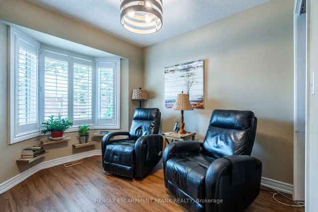 Additional image 26 of 810 GOLF LINKS Rd Unit 23