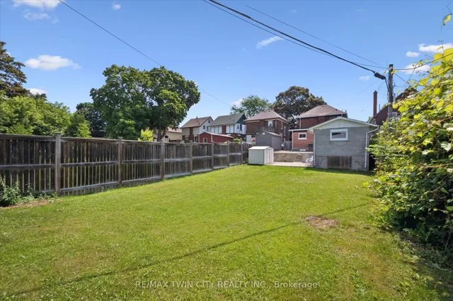 Additional image 37 of 66 Cherry St