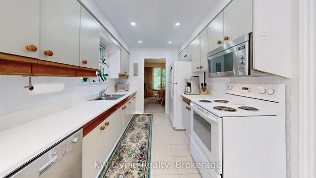 Additional image 9 of 17 Woodvale Cres