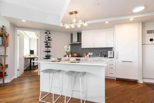 Additional image 14 of 38 Howard Park Ave Unit 618