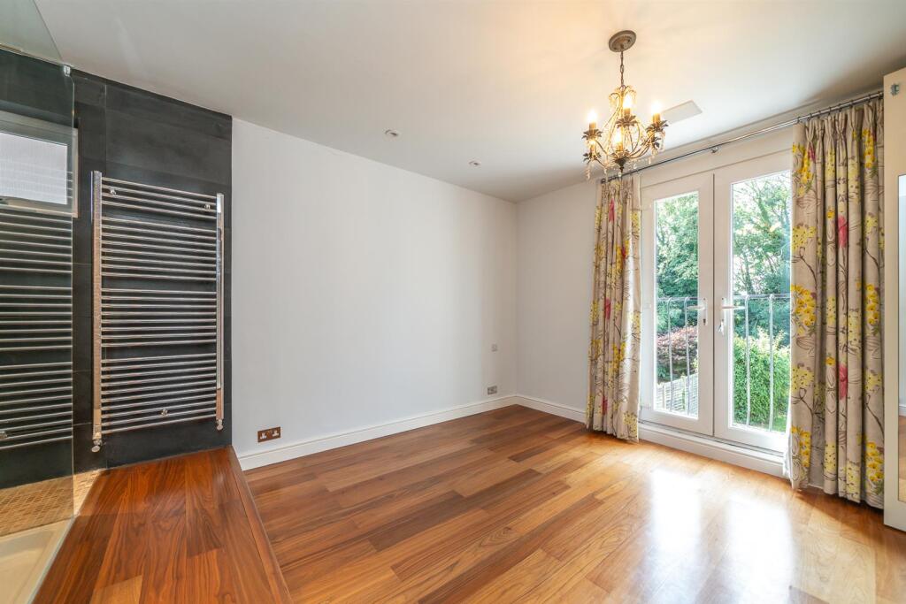 Additional image 13 of Colney Heath Lane, St. Albans