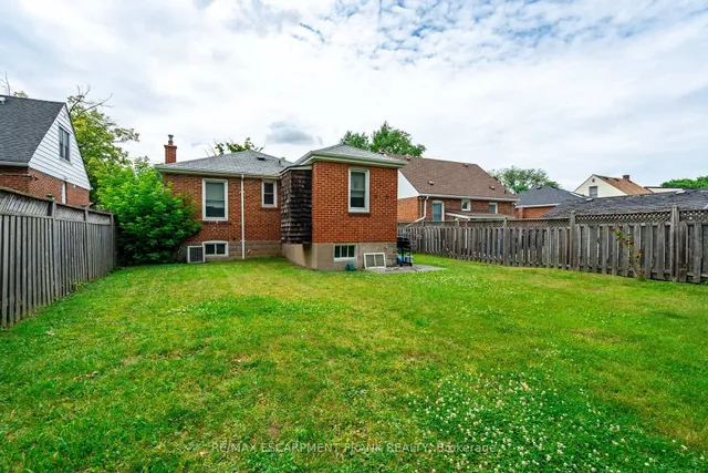 房产图片 42 - 209 东13街