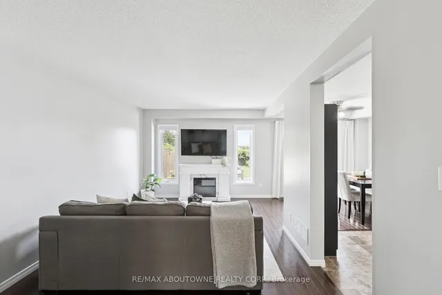 Additional image 21 of 46 Gravel Ridge Tr