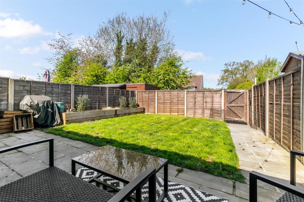 Additional image 15 of Somers Square, Welham Green