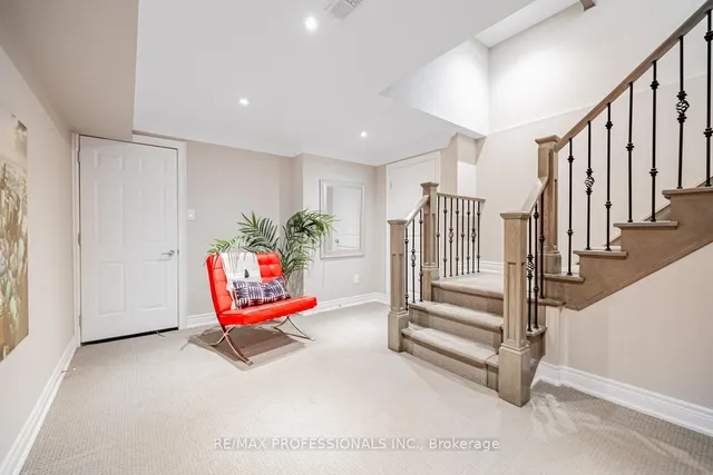 Additional image 36 of 111 Penny Lane