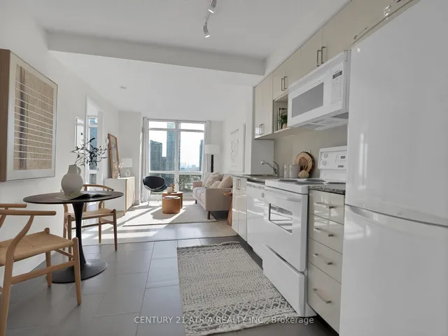 Additional image 6 of 15 Fort York Blvd Unit 1915