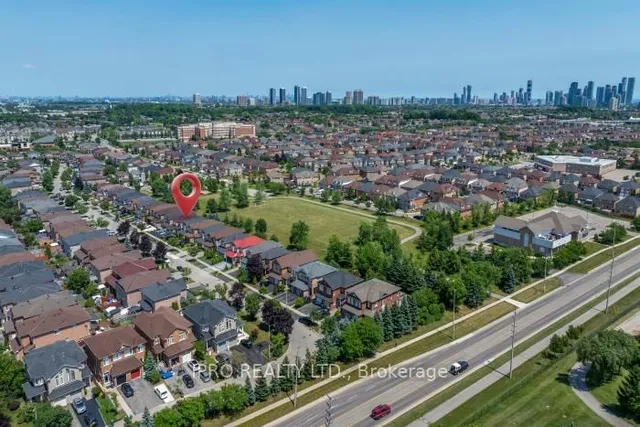 Additional image 42 of 792 Ledbury Cres