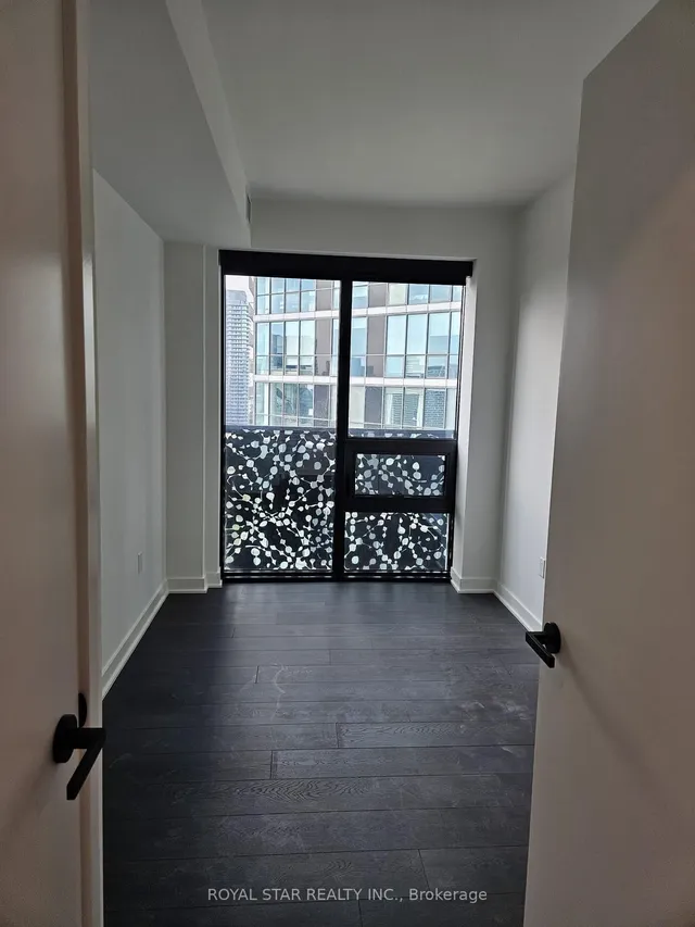 Additional image 17 of 55 Charles St Unit 2706