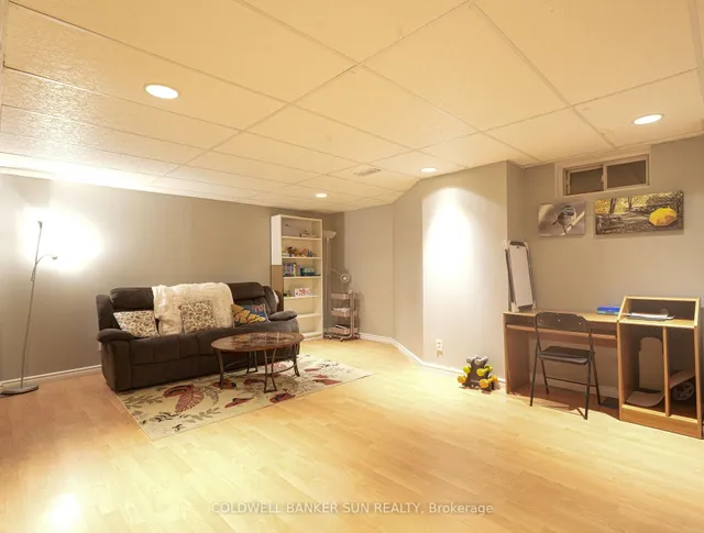 Additional image 19 of 194 Pressed Brick Dr