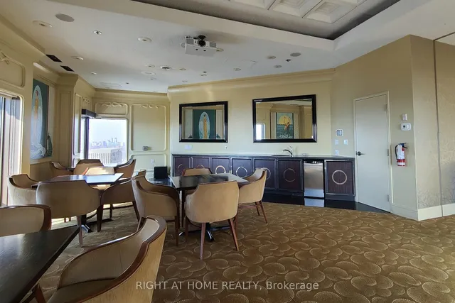 Additional image 12 of 2045 Lake Shore Blvd Unit 507