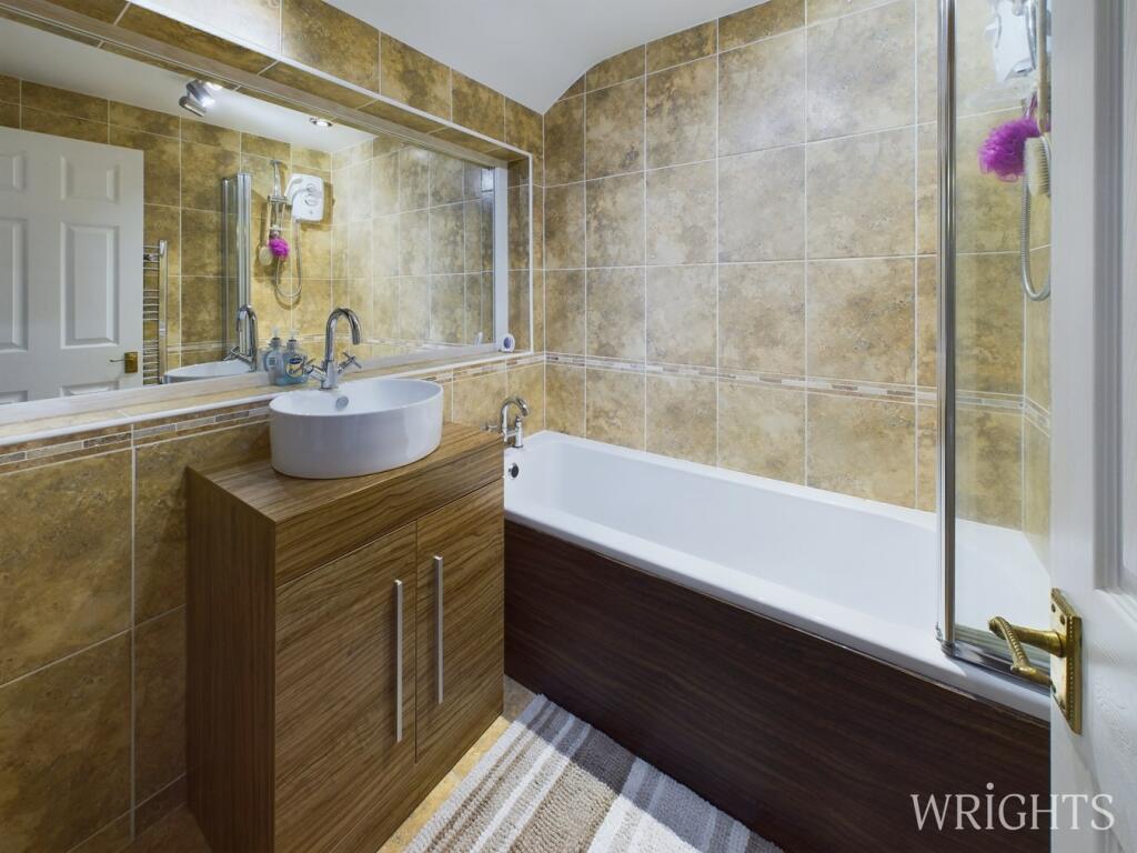 Additional image 20 of West Mead, Welwyn Garden City, AL7