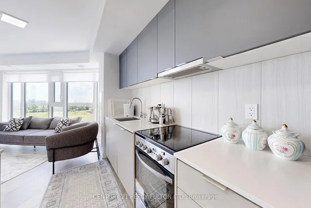 Additional image 24 of 8 Tippett Rd Unit 1305