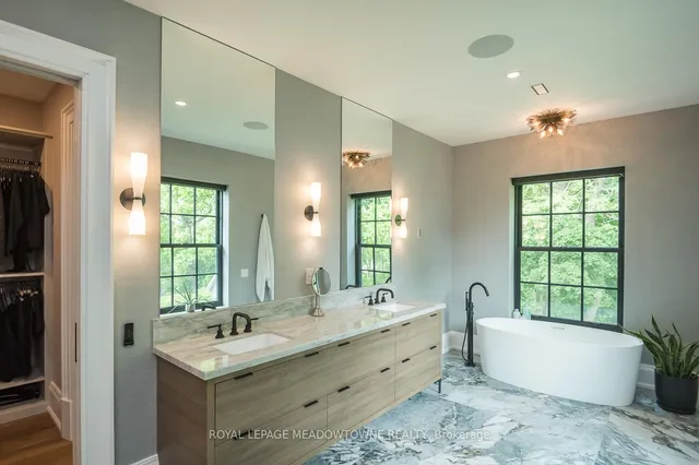 Additional image 29 of 57 Victoria St