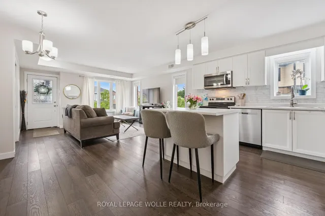 Additional image 15 of 170 Rochefort St Unit A