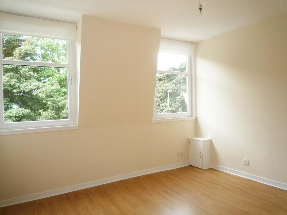 Additional image 5 of 4 Esslemont Avenue, Top Floor, AB25