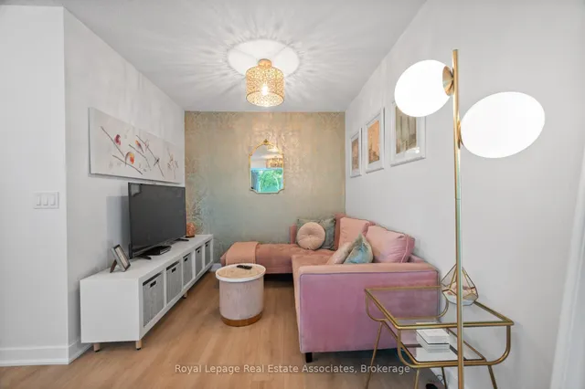 Additional image 9 of 80 Western Battery Rd Unit 222