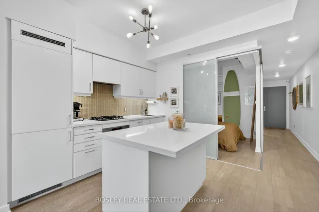 Additional image 7 of 1960 Queen St Unit 305