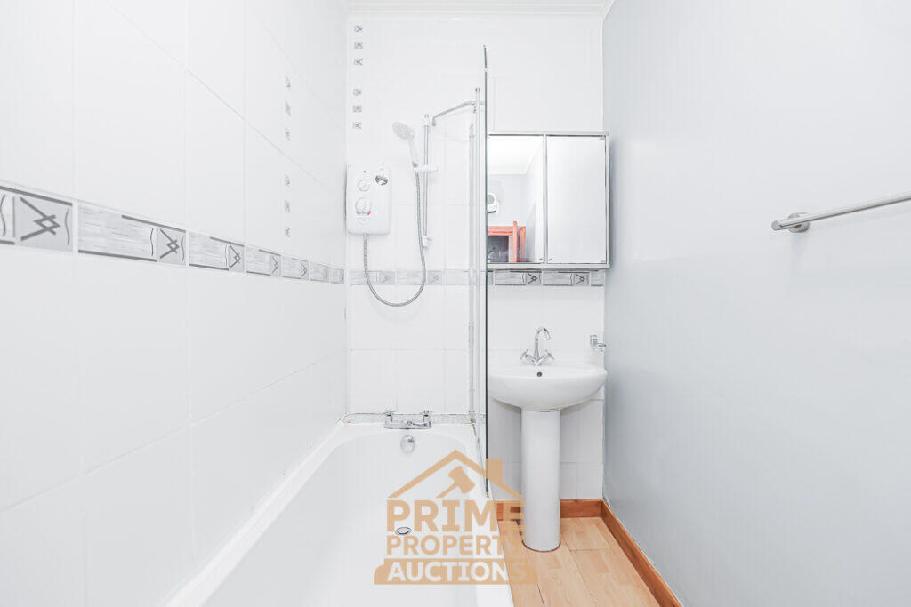 Additional image 11 of 85, First Floor Right, Holburn Street, Aberdeen, AB10 6BQ