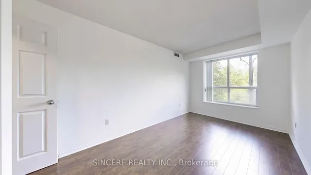 Additional image 35 of 39 Pemberton Ave Unit 310