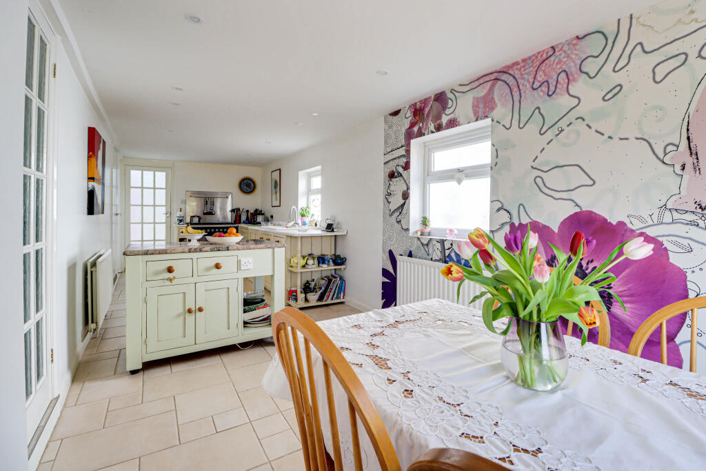 Additional image 4 of Kimpton Road, Wheathampstead, St. Albans, AL4