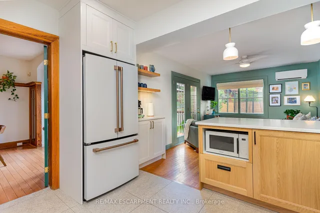 Additional image 15 of 48 Eastbourne Ave