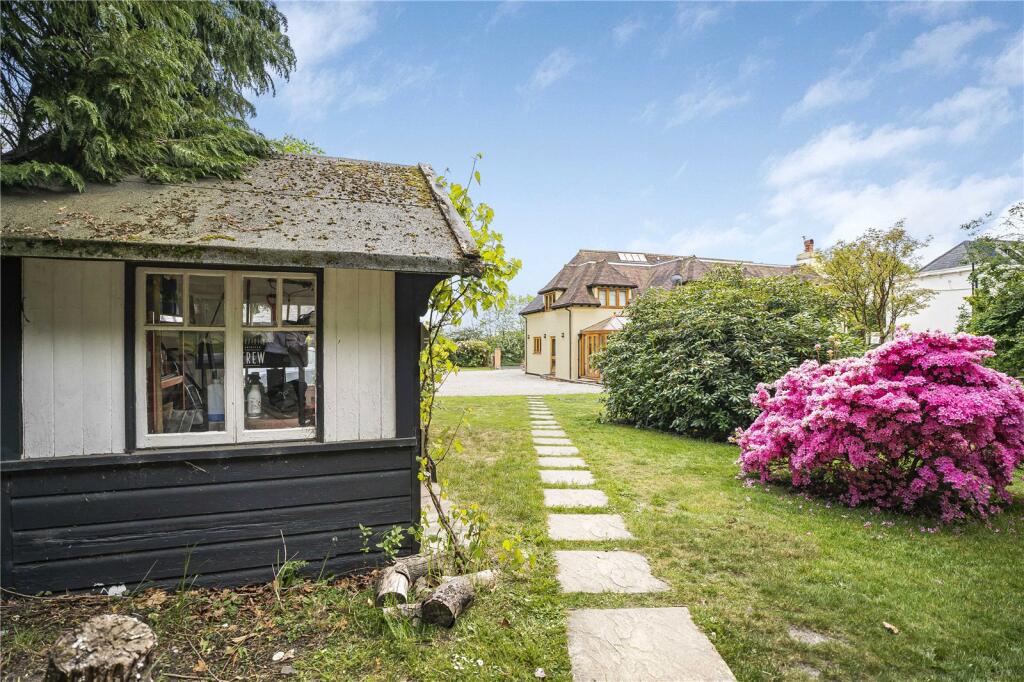 Additional image 19 of Kentish Lane, Brookmans Park, Herts, AL9
