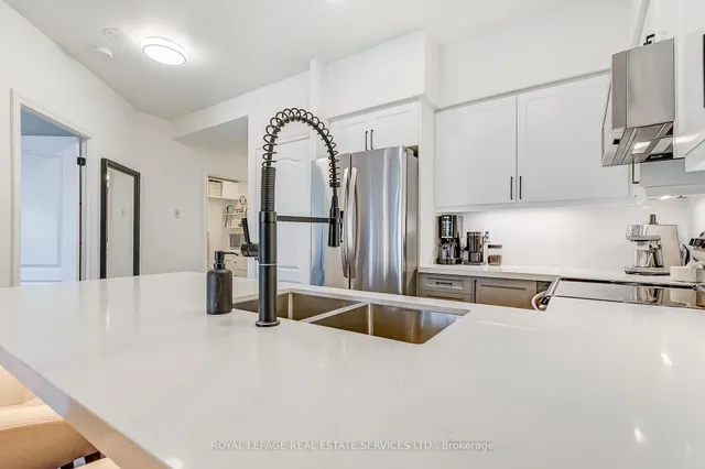 Additional image 16 of 2111 Lake Shore Blvd Unit 1620