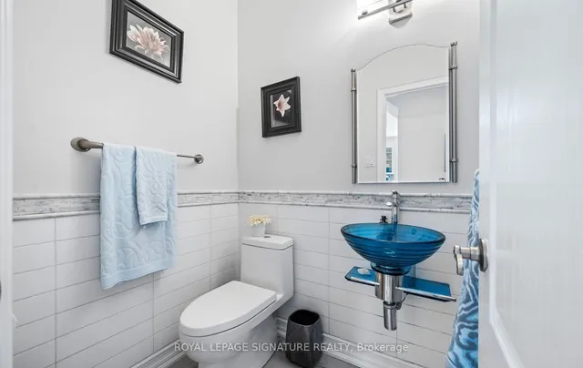 Additional image 16 of 1004 McCutcheon Cres