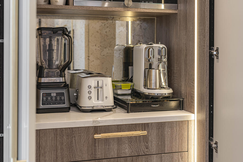 Additional image 12 of Watling Street, St Albans, AL1