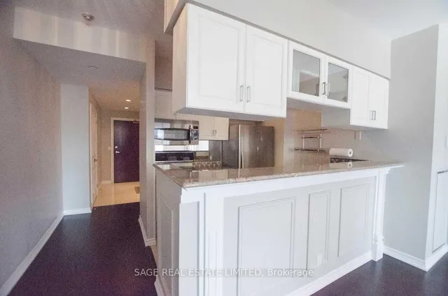 Additional image 4 of 1 Deer Park Cres Unit 803