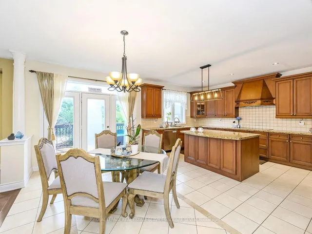 房产图片 9 - 2335 Awenda Dr