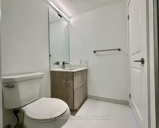 Additional image 6 of 395 Bloor St Unit 4004