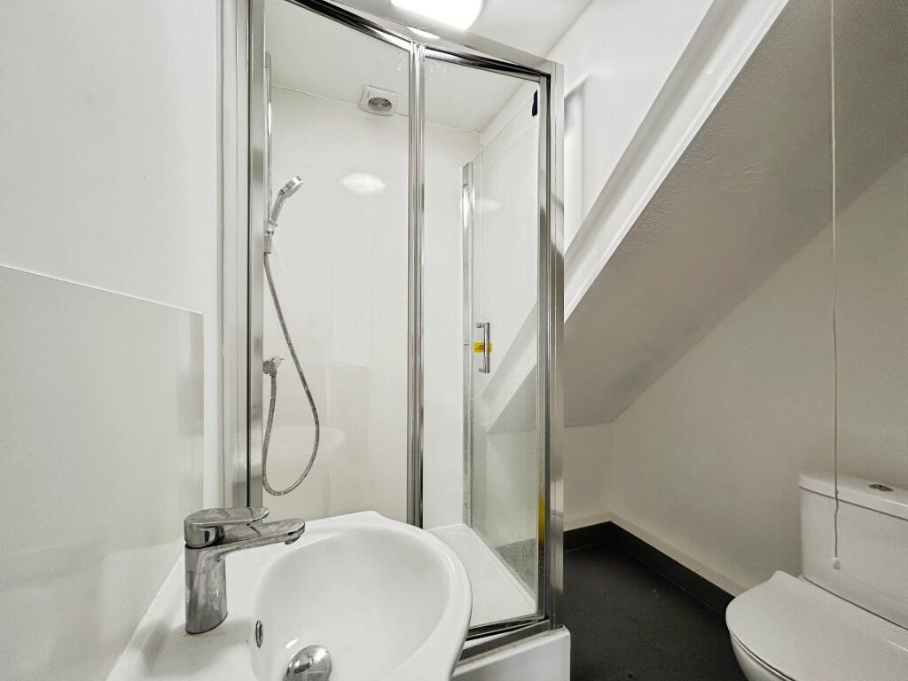 Additional image 5 of Radlett Road, St Albans, AL2