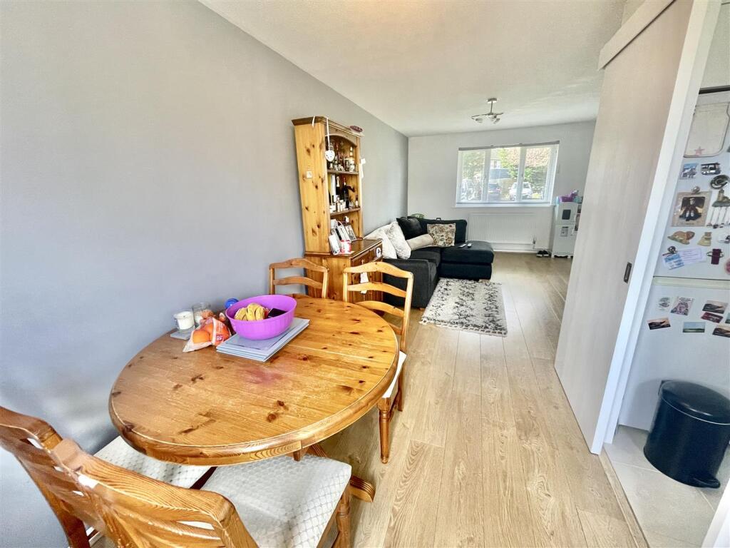 Additional image 15 of Nash Close, Welham Green