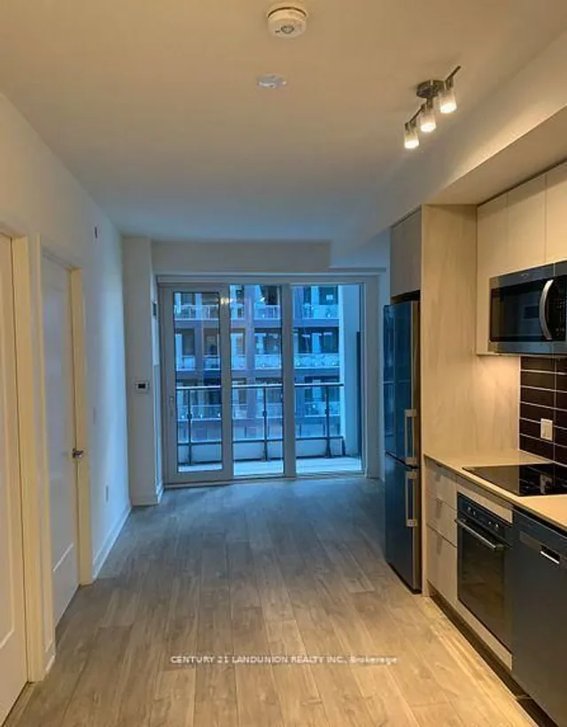 Additional image 4 of 121 Lower Sherbourne St Unit 644