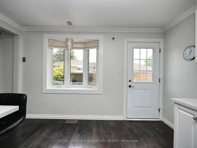 Additional image 27 of 2 Aintree Cres