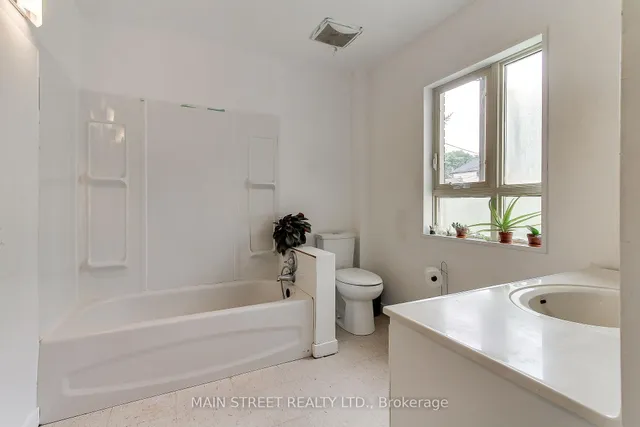 Additional image 12 of 282 Warden Ave