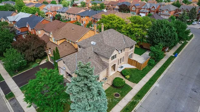 Additional image 49 of 59 Adirondack Cres