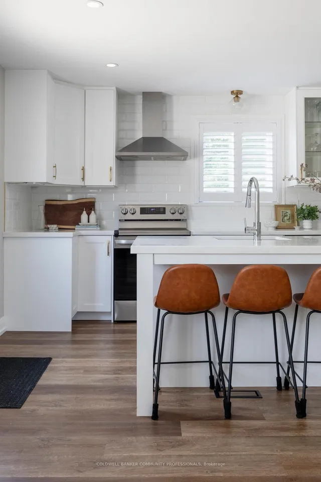 Additional image 16 of 40 Duncombe Dr