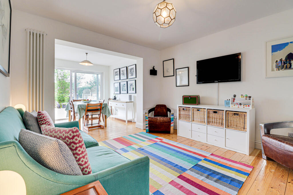 Additional image 26 of Barnfield Road, Harpenden, Hertfordshire, AL5