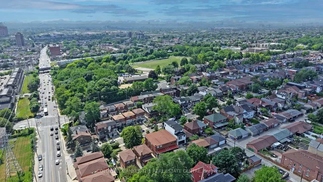 Additional image 33 of 947 Saint Clarens Ave