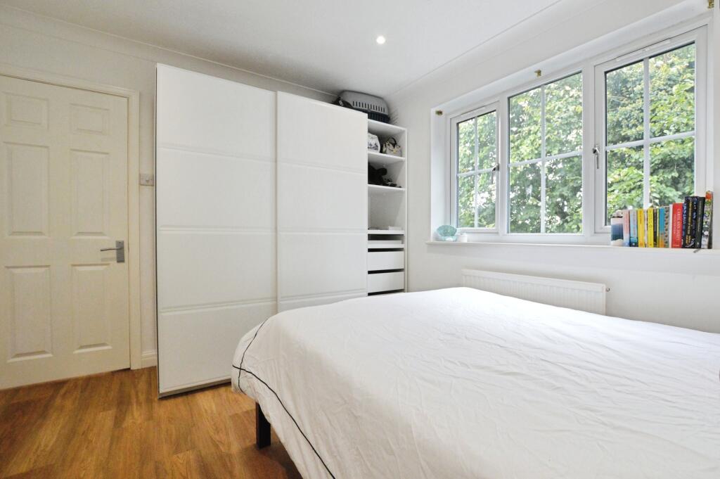 Additional image 7 of Hammers Gate, St Albans, AL2