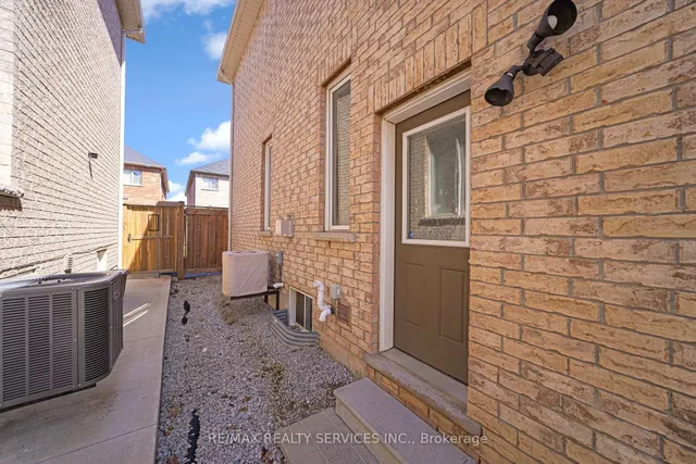 Additional image 46 of 15 Ebury Dr